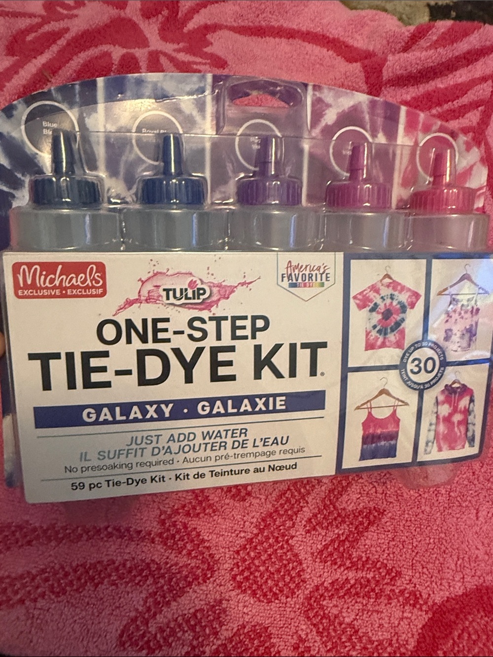 NEW in box Tulip One-Step Tie-Dye Kit - Galaxy Colors